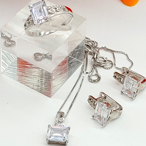 ⚘️Quality made necklace set - Picture 3 of 6